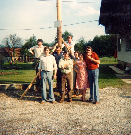 Maibaum Umschneiden_01.jpg